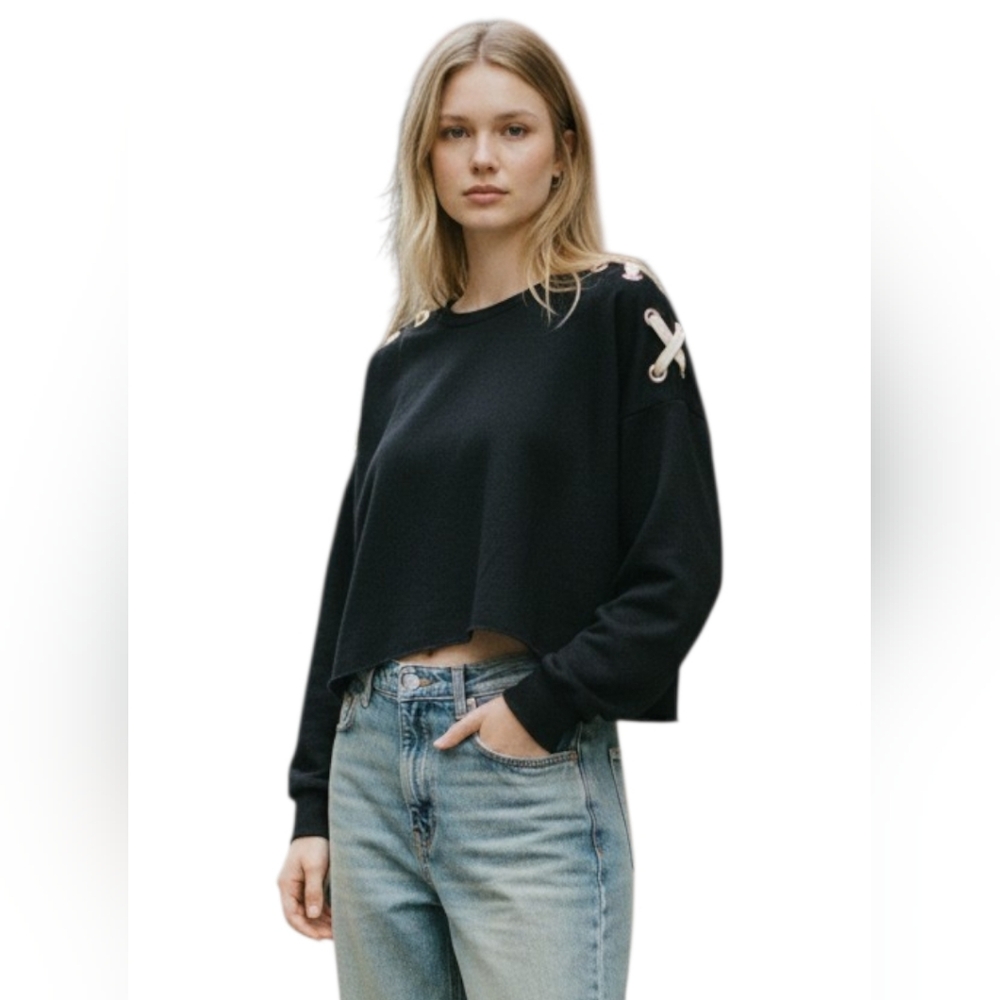 Y2K Mall Grunge Cropped Sweatshirt with Lace-Up Details 90s Skater Black Large
